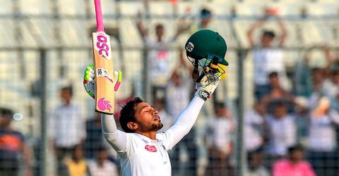 মি. ডিপেন্ডেবল মুশফিকের ডাবল সেঞ্চুরি