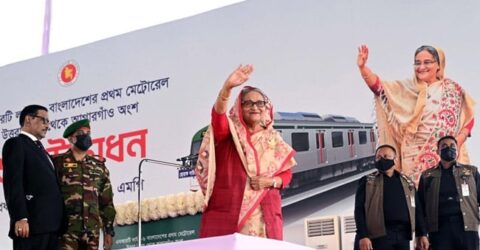 দেশের প্রথম মেট্রো রেলের উদ্বোধন করলেন প্রধানমন্ত্রী